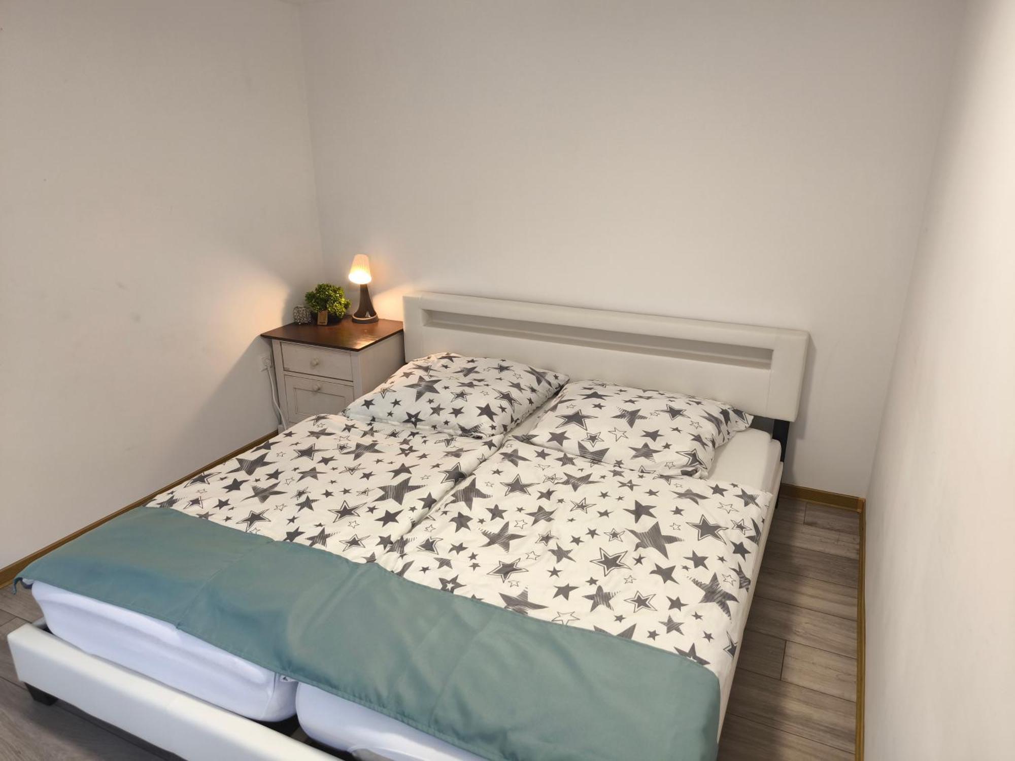 Private Guesthouse Mt ดอสเซนไฮม์ ภายนอก รูปภาพ